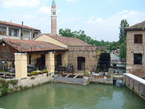 Navigazione sul naviglio del Brenta